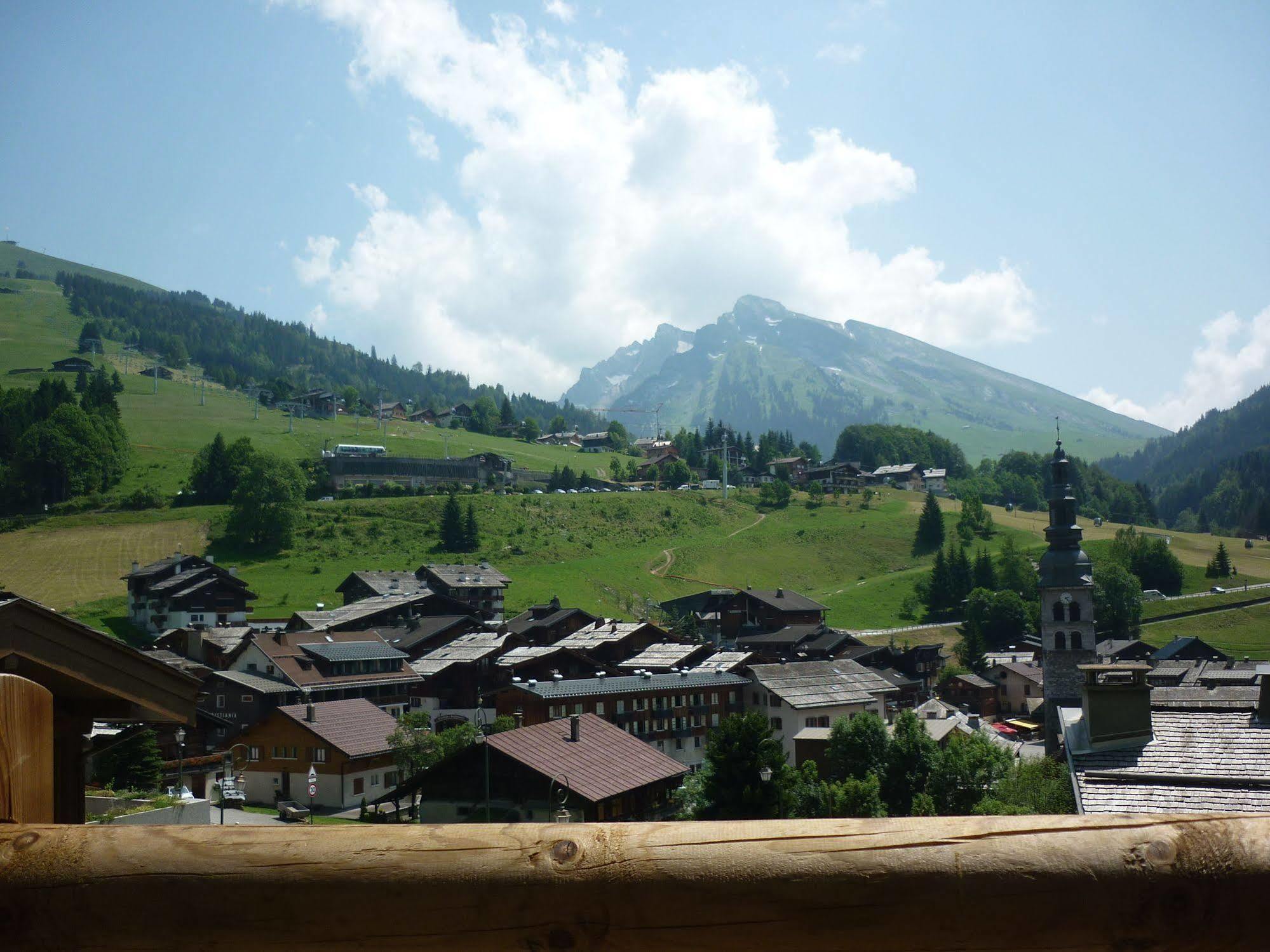 Residence - Les Grandes Alpes La Clusaz Exterior photo